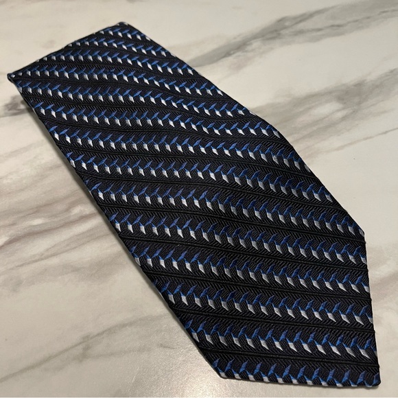 Robert Talbott Best of Class 100% Silk Woven Tie - Picture 1 of 5